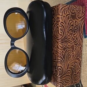 Vintage 1990's Cobain style, Grunge, Sunflower brand matte black sunglasses